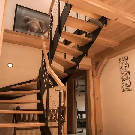 Isabelle Mountain 5 Star 5 Bedroom En Sauna Jacuzzi Alpesi faház *