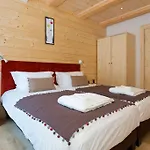 Isabelle Mountain 5 Star 5 Bedroom En Sauna Jacuzzi Chalet *
