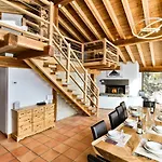 Isabelle Mountain 5 Star 5 Bedroom En Sauna Jacuzzi Chalet