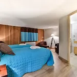 Isabelle Mountain 5 Star 5 Bedroom En Sauna Jacuzzi Chalet *