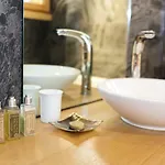 Isabelle Mountain 5 Star 5 Bedroom En Sauna Jacuzzi Chalet *