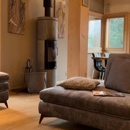 Isabelle Mountain 5 Star 5 Bedroom En Sauna Jacuzzi Chalet *